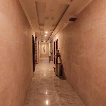 Hotel Grand Galaxy Рішикеш Екстер'єр фото